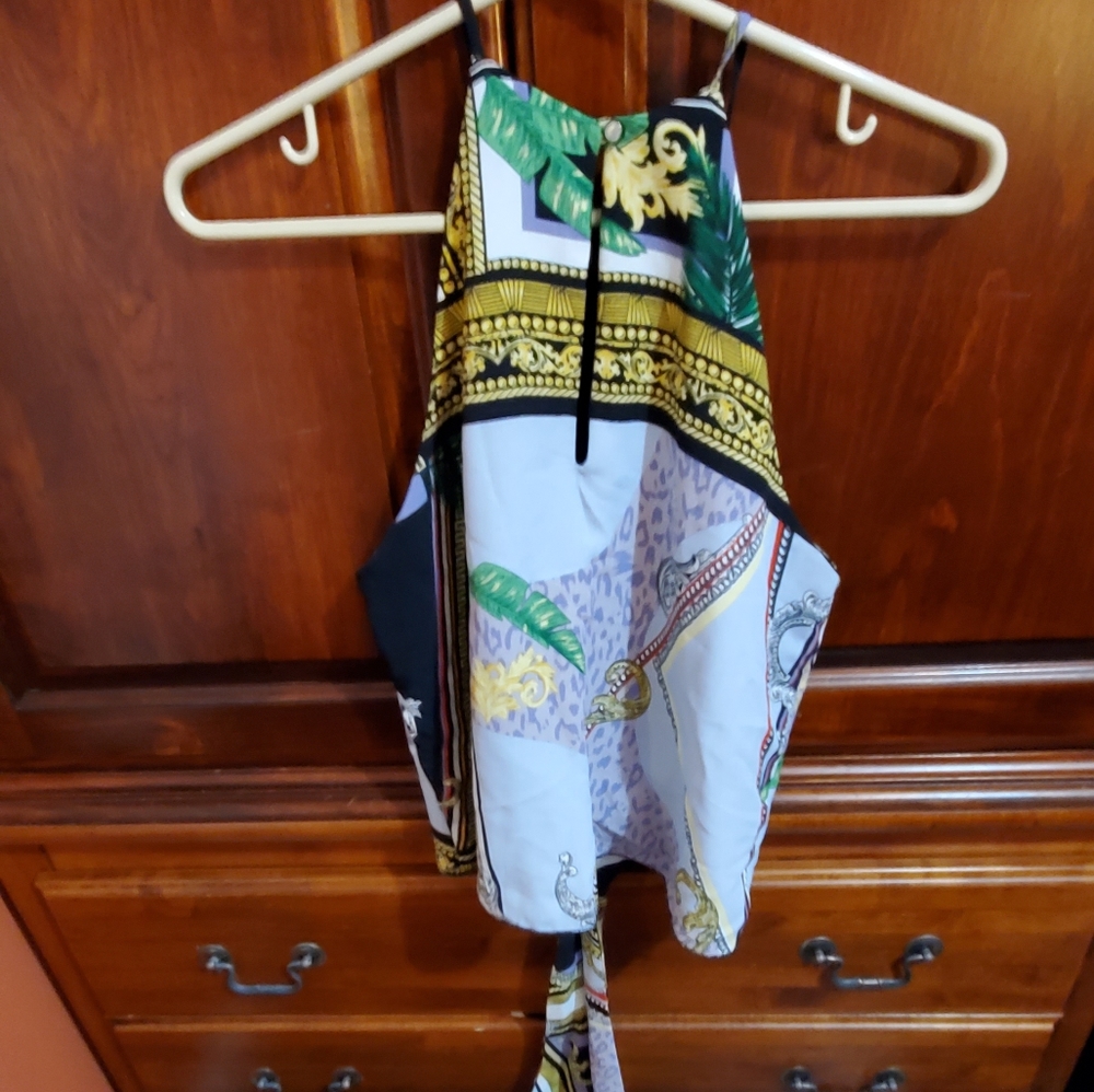 Pattern sleeveless blouse - Picture 2 of 2
